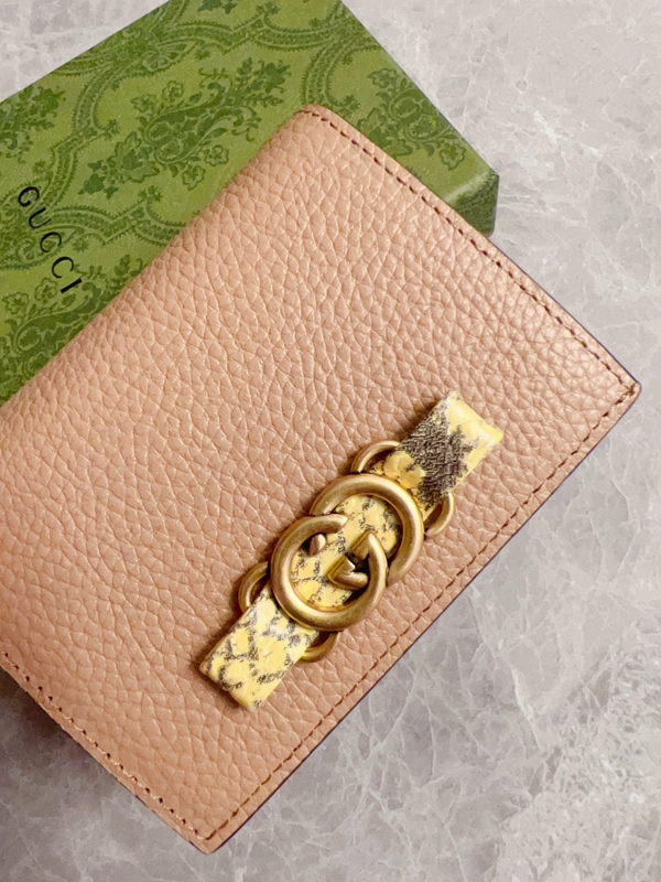 グッチ財布 レプリカ背面デザイン